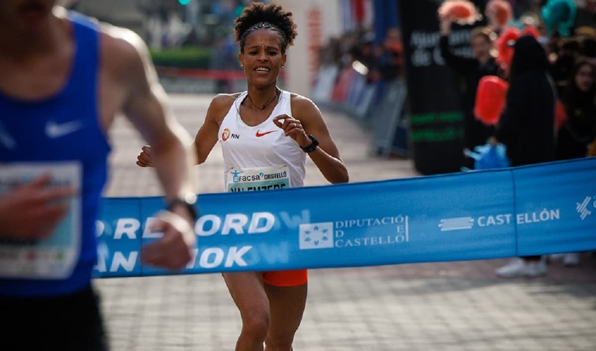 Yalemzerf Yehualaw to Lead Strong Field of Elite Runners in Hamburg Marathon Watch Athletics